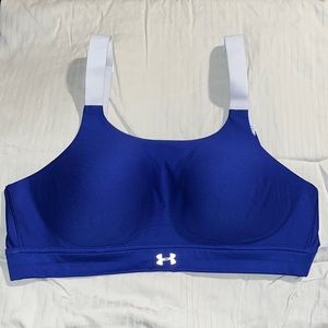 Under armour sports bra 36/C